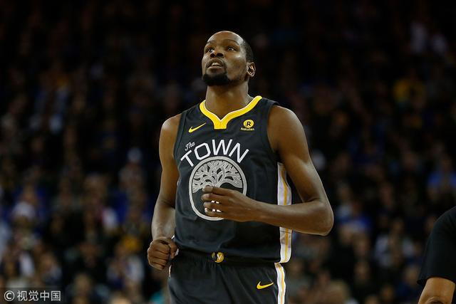 约基奇三双掘金轻取魔术 热火大胜送马刺3连败